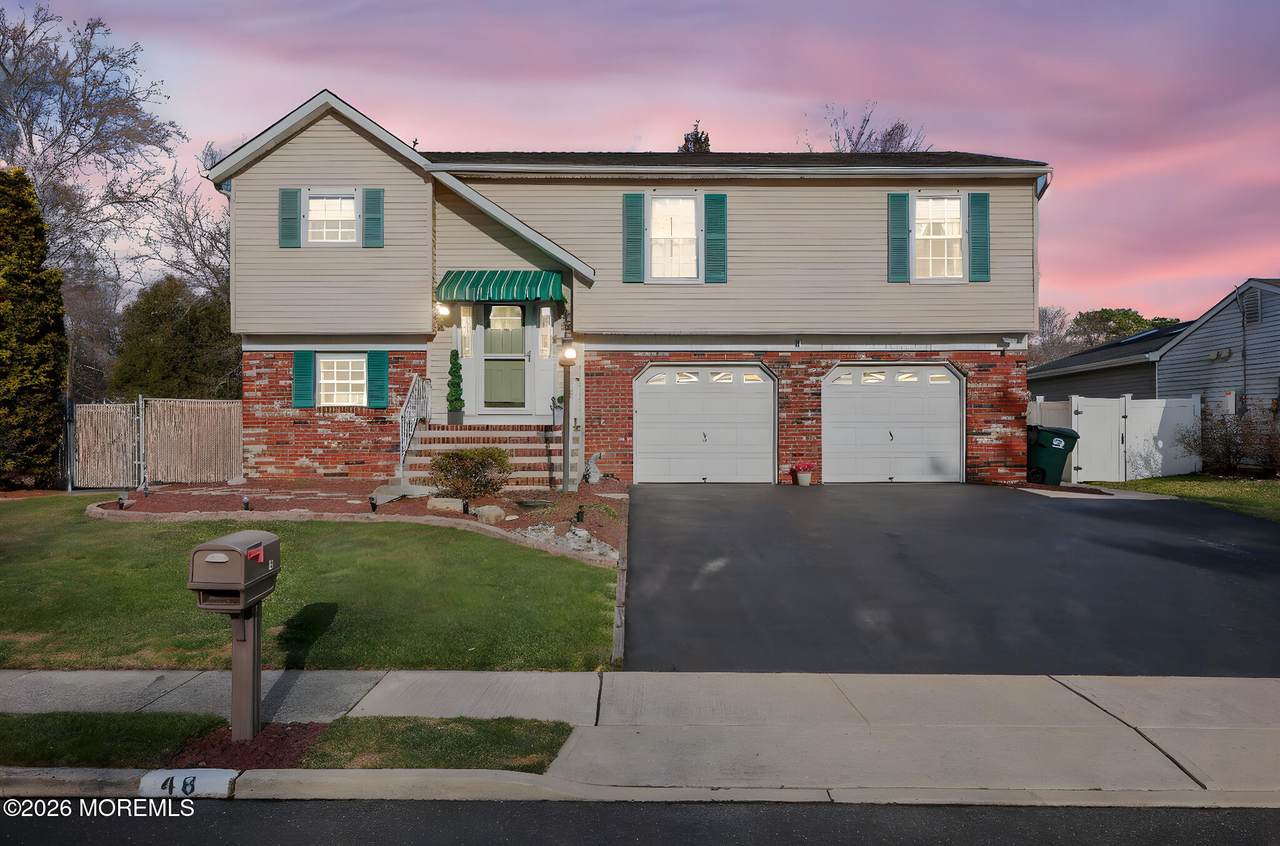 48 Hedgewood Road - Photo 1
