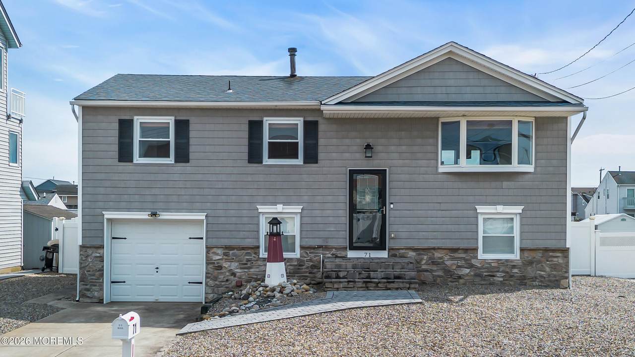 71 Ronald Avenue - Photo 1