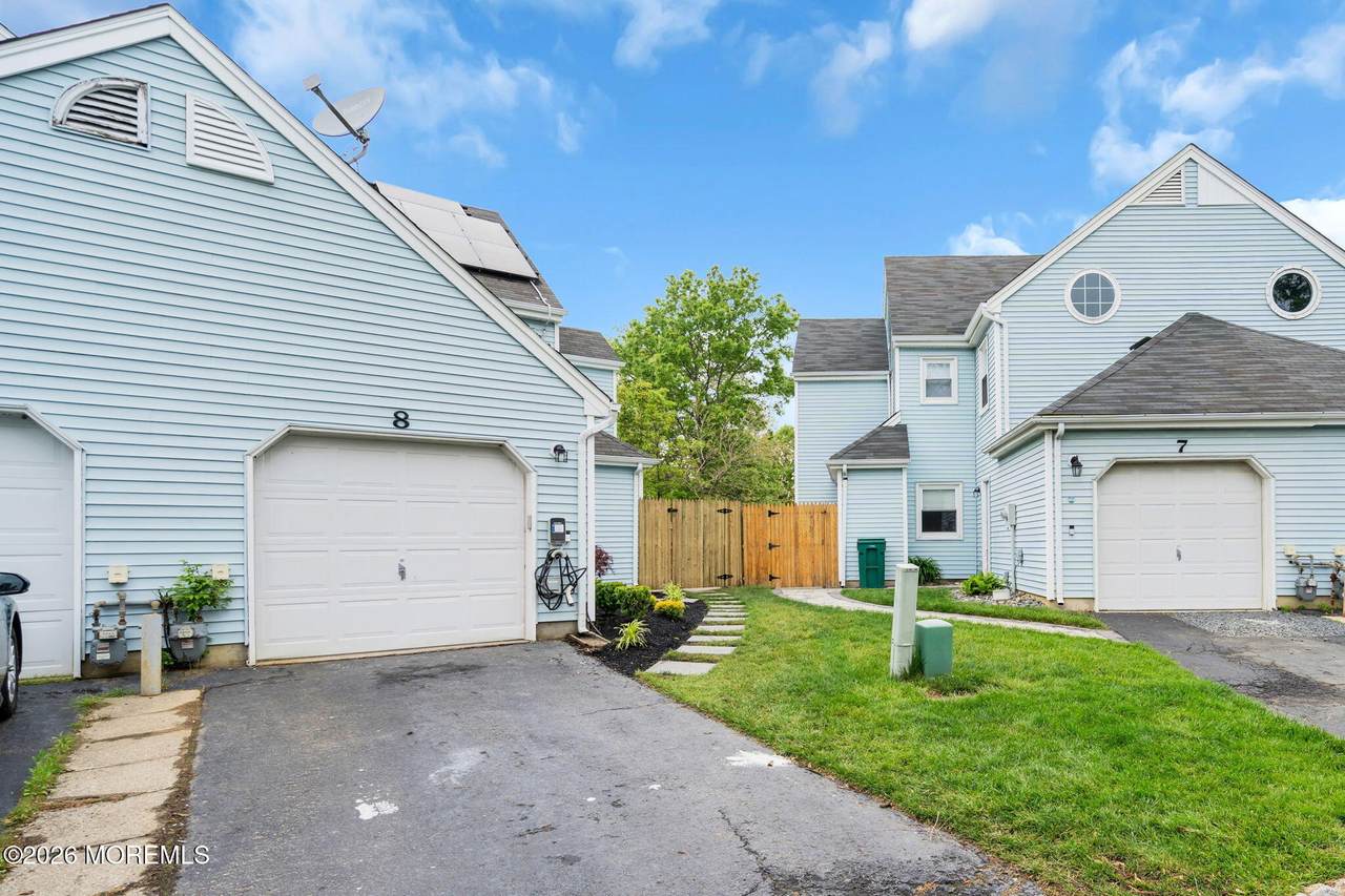 https://bt-photos.global.ssl.fastly.net/monmouth/1280_boomver_4_22613540-2.jpg