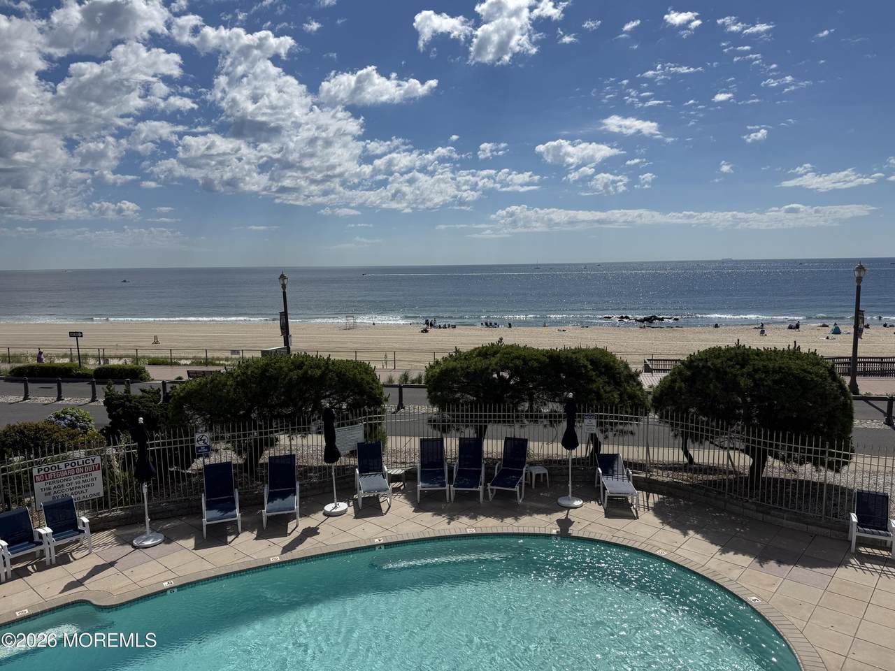 525 Ocean Boulevard - Photo 1
