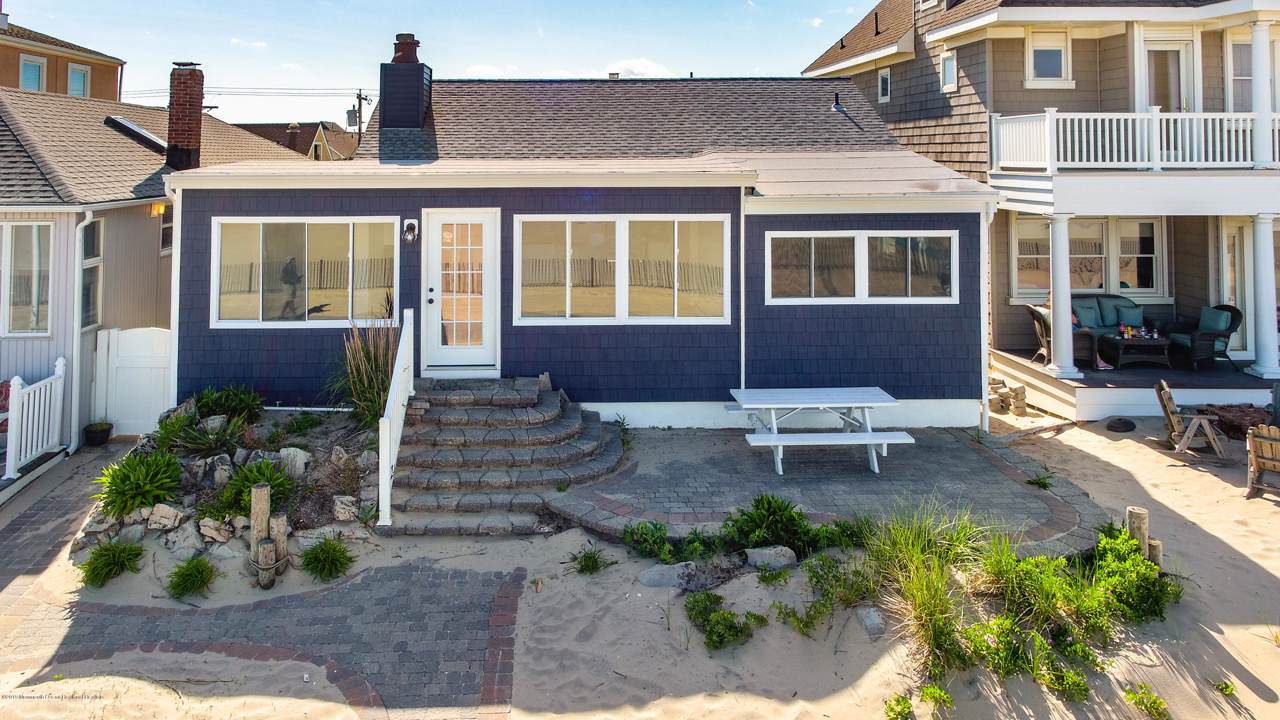 171 Beach Front - Photo 1