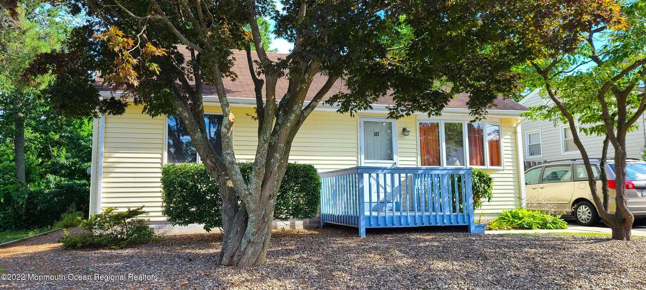 182 17th Avenue - Photo 1