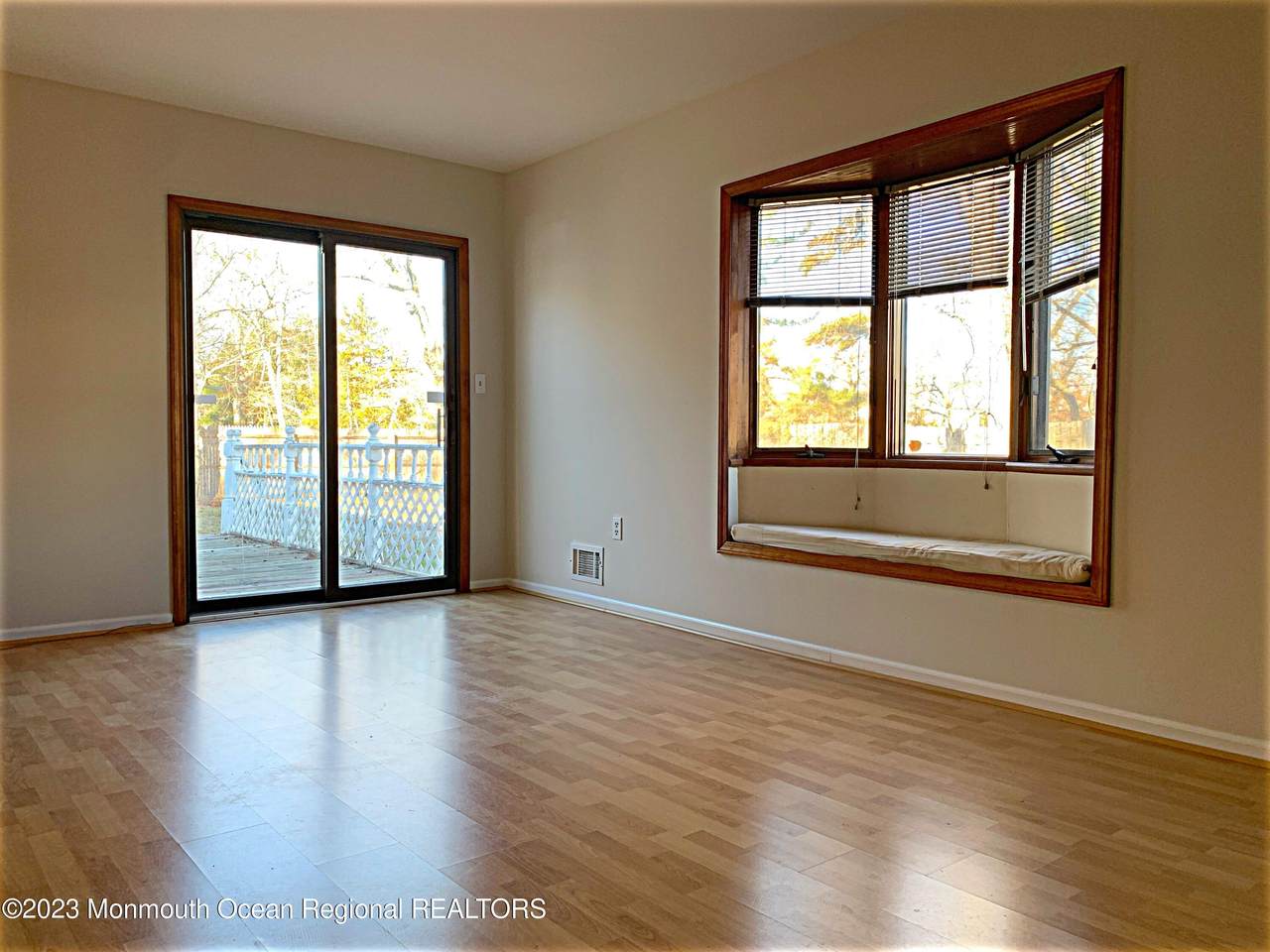572 Michelle Place - Photo 1