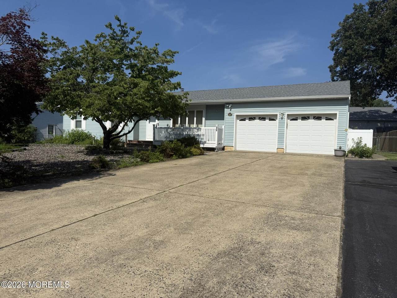 319 Savannah Road - Photo 1