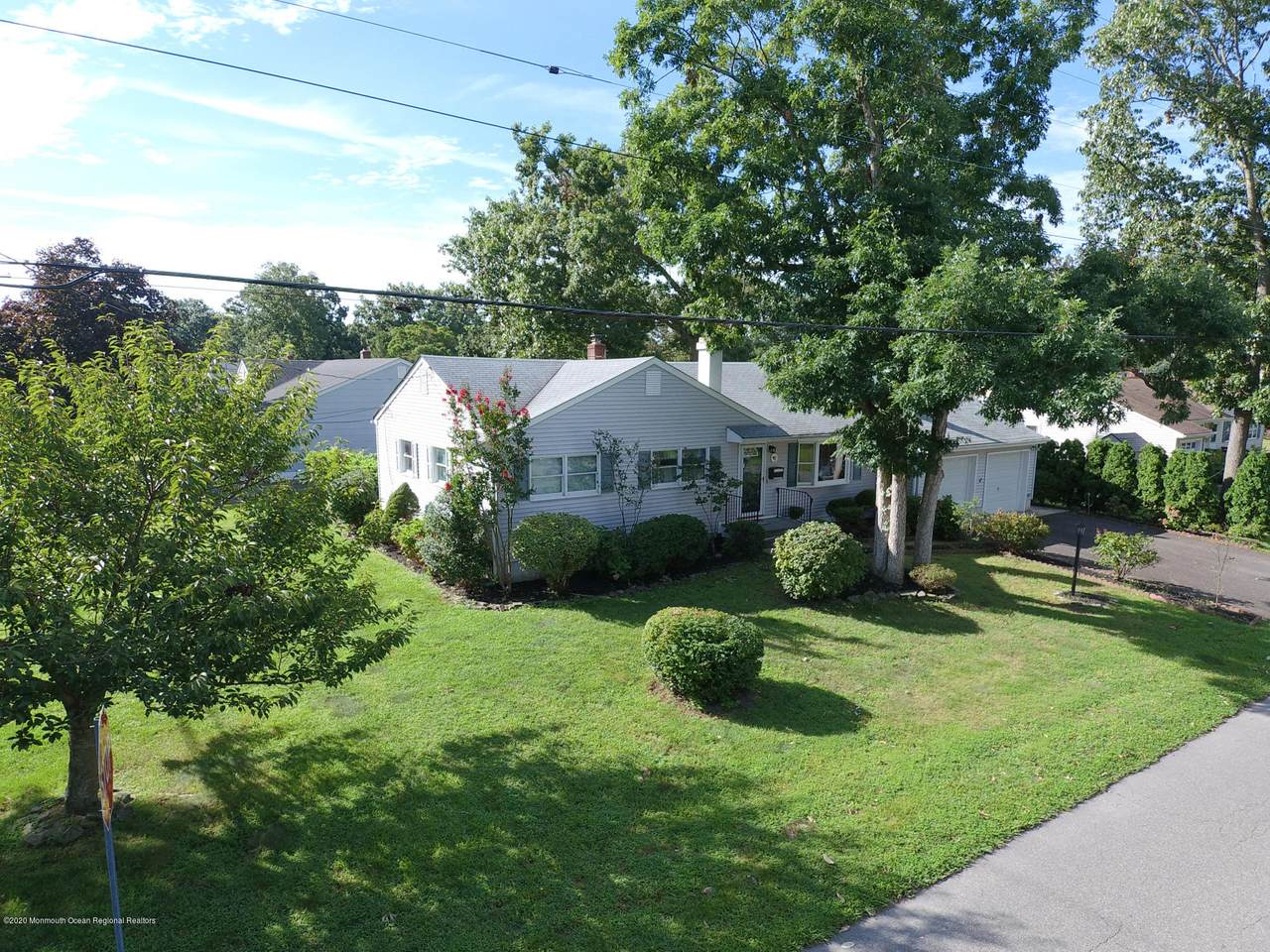 101 Lorraine Place - Photo 1