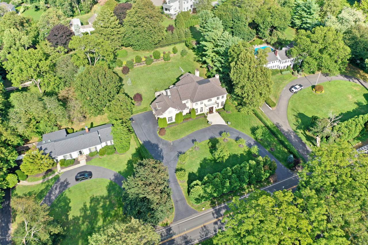 135 Bingham Avenue - Photo 1