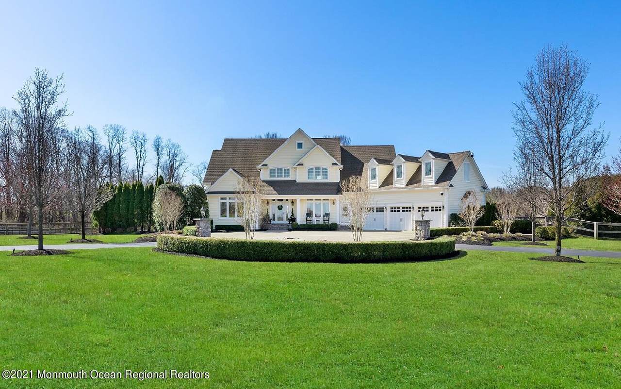 980 Windsor Road - Photo 1