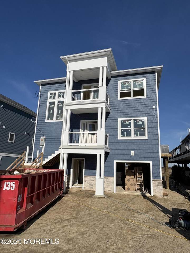 370 Kingfisher Road - Photo 1