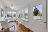 519 1/2 St Clair Avenue - Photo 4