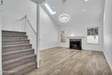 579 Patriots Way - Photo 4