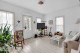 109 Webb Avenue - Photo 4