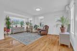 323 Roosevelt Avenue - Photo 5