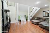 323 Florence Avenue - Photo 9