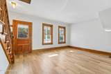 555 Cedar Avenue - Photo 10