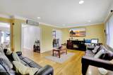24 Berger Avenue - Photo 8