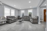 325 Roosevelt Avenue - Photo 13