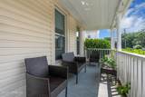 325 Roosevelt Avenue - Photo 9