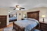 15 Hillside Street - Photo 14