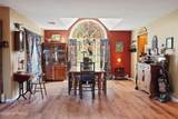 617 Carter Avenue - Photo 10