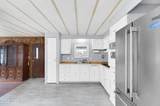 26 Raccoon Avenue - Photo 8