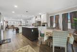 27 Montserrat Street - Photo 11