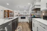 27 Montserrat Street - Photo 12