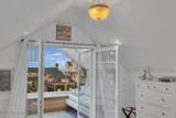 985 Ocean Avenue - Photo 77