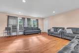 872 Red Oaks Drive - Photo 2
