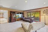 305 Woodview Court - Photo 36
