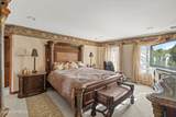 305 Woodview Court - Photo 42