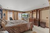 305 Woodview Court - Photo 44