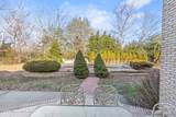 305 Woodview Court - Photo 68