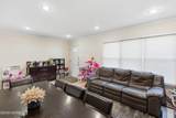 172 Williamsburg Lane - Photo 4