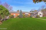 4 Lawrence Avenue - Photo 2