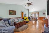 83 Georgetown Boulevard - Photo 6