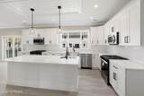 2024 Tenth Avenue - Photo 5