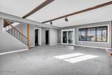 22 Pershing Lane - Photo 6