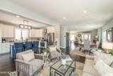 801 Bayview Avenue - Photo 24