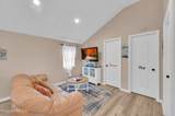 241 Hiering Avenue - Photo 42