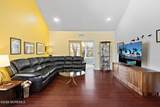 56 Hamble Road - Photo 15
