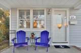 305 Baltimore Avenue - Photo 2