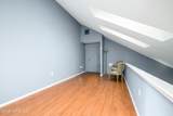 105 Whispering Oaks Way - Photo 17