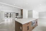 370 Wall Street - Photo 16