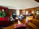 214 Howe Street - Photo 4