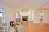 2976 Fieldcrest Lane - Photo 6
