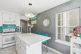 6 Charles Court - Photo 17