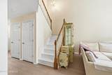6 Charles Court - Photo 9