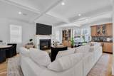 105 11th Avenue - Photo 9