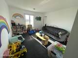 60 Larchwood Avenue - Photo 11