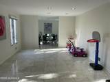 60 Larchwood Avenue - Photo 4